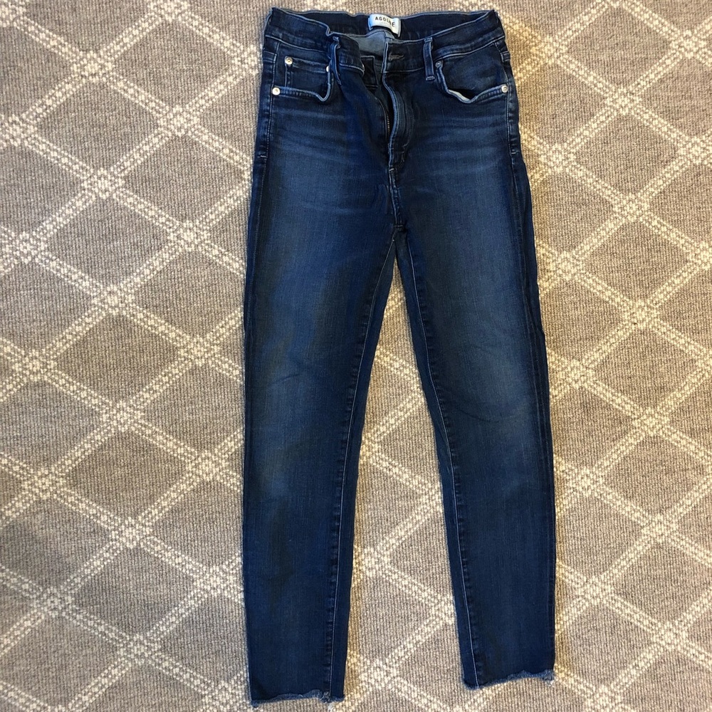 Skinny Fray Hem Cropped Jean